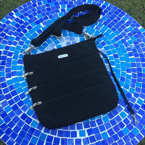 baggallini big zipper crossbody bag
